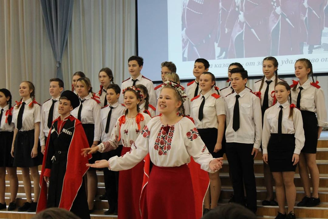 Фестиваль казачьей песни "Казаками быть Родине служить! "